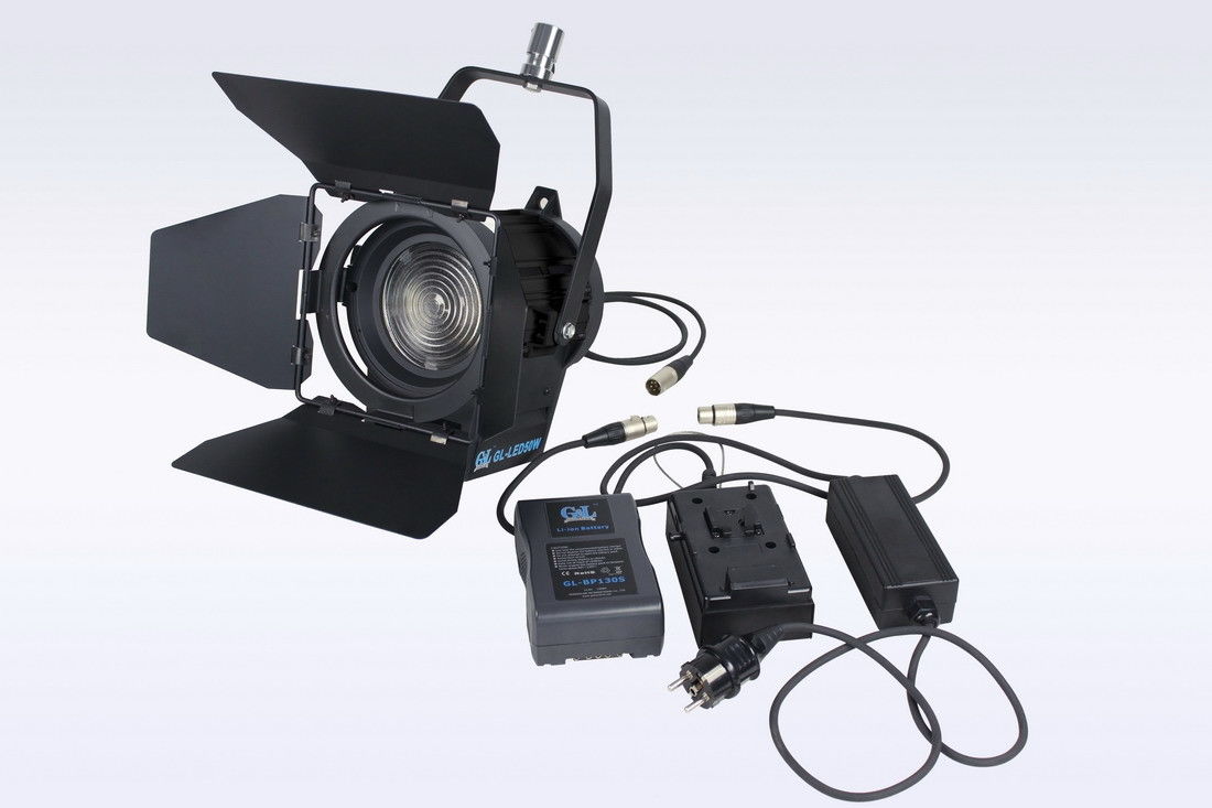 Der Film und Video, die 50W LED Fresnel beleuchten, beleuchten Tunstan hohe Kriteriumbezogene Anweisung mit Sony-V-Berg-Batterie-Platten fournisseur